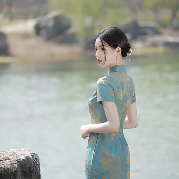 2023 Vasarą Vidutinis Pagerėjo Cheongsam Elegantiškas Mados Aukštos Ritininės Šiuolaikinės Qipao Nuotrauka Kinų Stiliaus Vakaras Suknelė Moterims